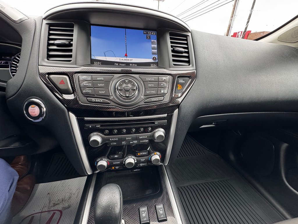 2020 Nissan Pathfinder SL Premium in Amherst, Nova Scotia - 17 - w1024h768px