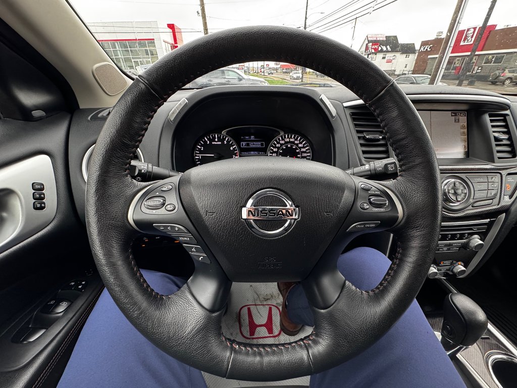 2020 Nissan Pathfinder SL Premium in Amherst, Nova Scotia - 16 - w1024h768px