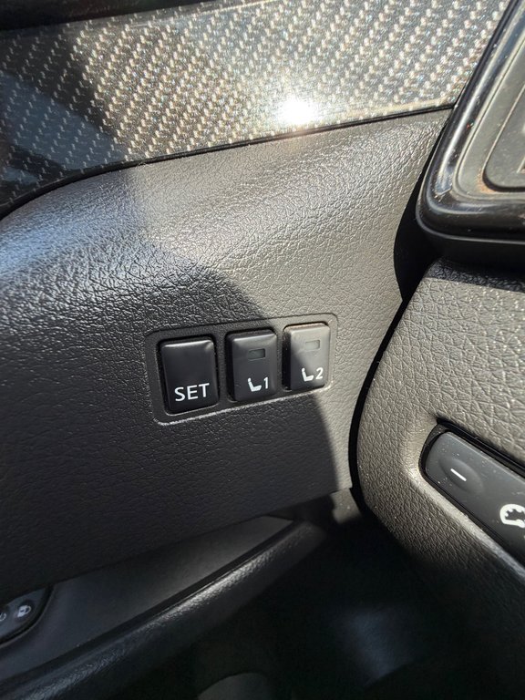 2018 Nissan ROGUE SL in Amherst, Nova Scotia - 15 - w1024h768px
