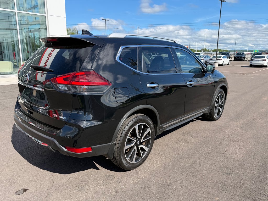 2018 Nissan ROGUE SL in Amherst, Nova Scotia - 7 - w1024h768px