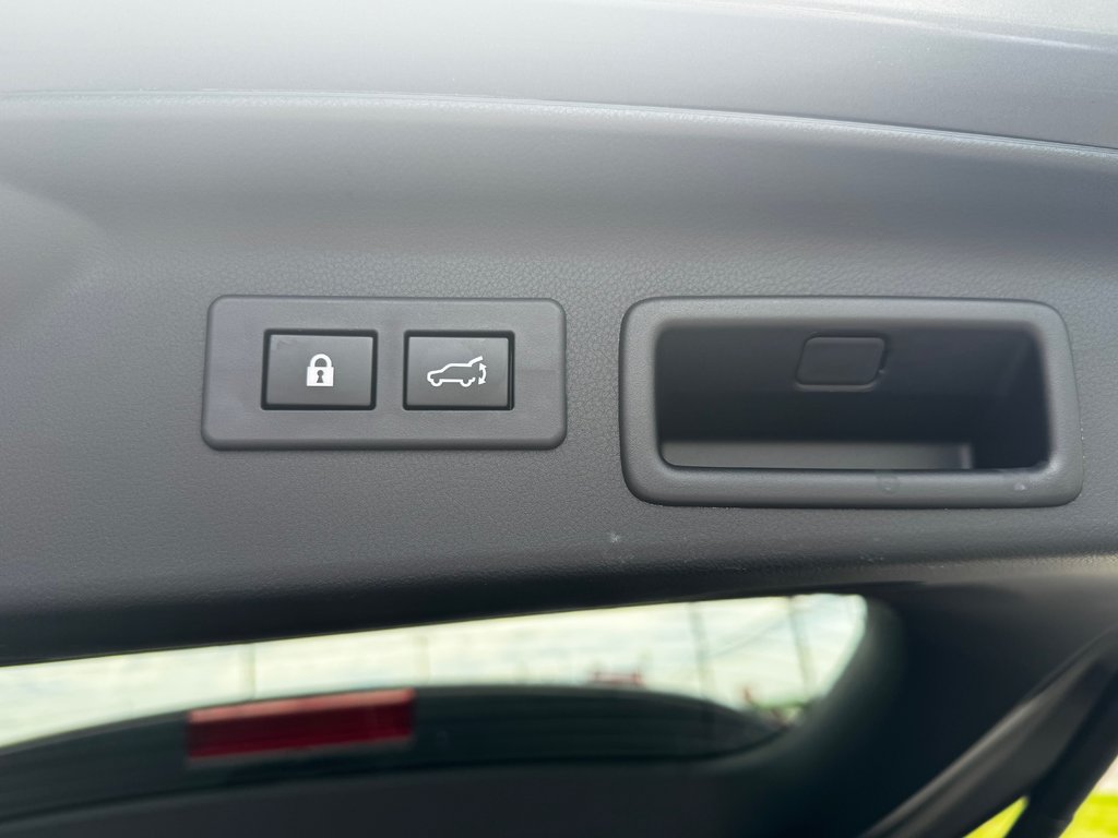 2025 Subaru FORESTER SPORT in Amherst, Nova Scotia - 10 - w1024h768px