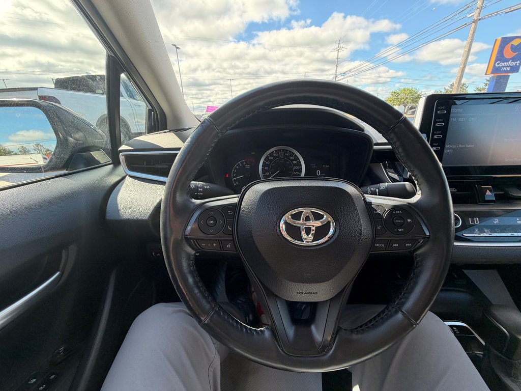 2021 Toyota COROLLA LE in Amherst, Nova Scotia - 15 - w1024h768px