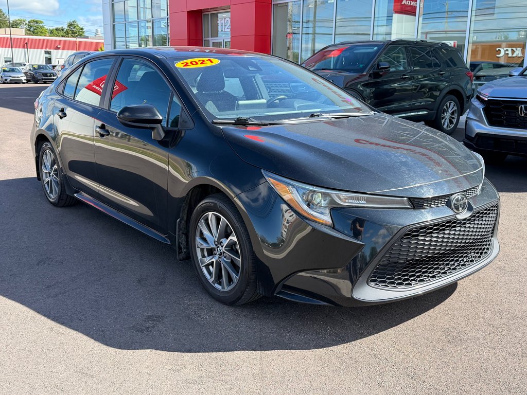 2021 Toyota COROLLA LE in Amherst, Nova Scotia - 2 - w1024h768px