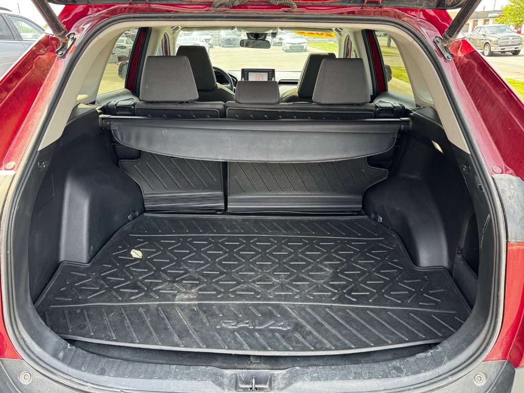 2022 Toyota RAV4 XLE in Amherst, Nova Scotia - 9 - w1024h768px