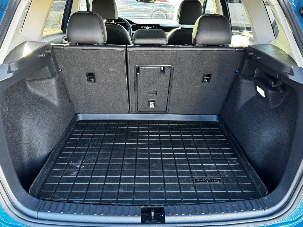 2025 Volkswagen TAOS HIGHLINE in Amherst, Nova Scotia - 9 - w1024h768px