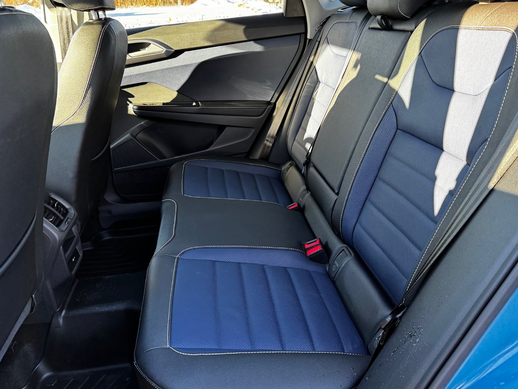 2025 Volkswagen TAOS HIGHLINE in Amherst, Nova Scotia - 10 - w1024h768px