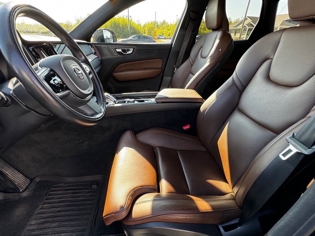 2022 Volvo XC60 Inscription in Amherst, Nova Scotia - 12 - w1024h768px
