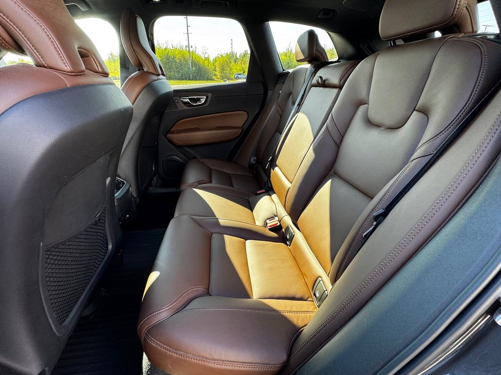 2022 Volvo XC60 Inscription in Amherst, Nova Scotia - 11 - w1024h768px