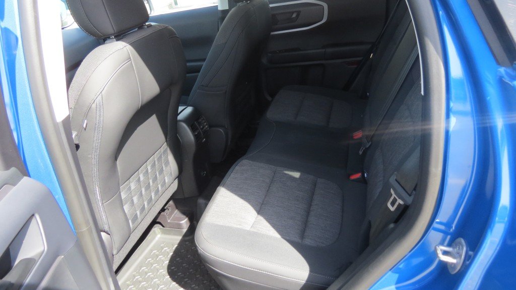 2022 Ford BRONCO SPORT BIG BEND 4X4 in Les Escoumins, Quebec - 7 - w1024h768px