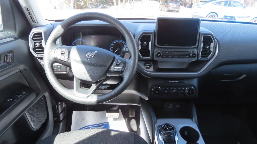 2022 Ford BRONCO SPORT BIG BEND 4X4 in Les Escoumins, Quebec - 8 - w1024h768px