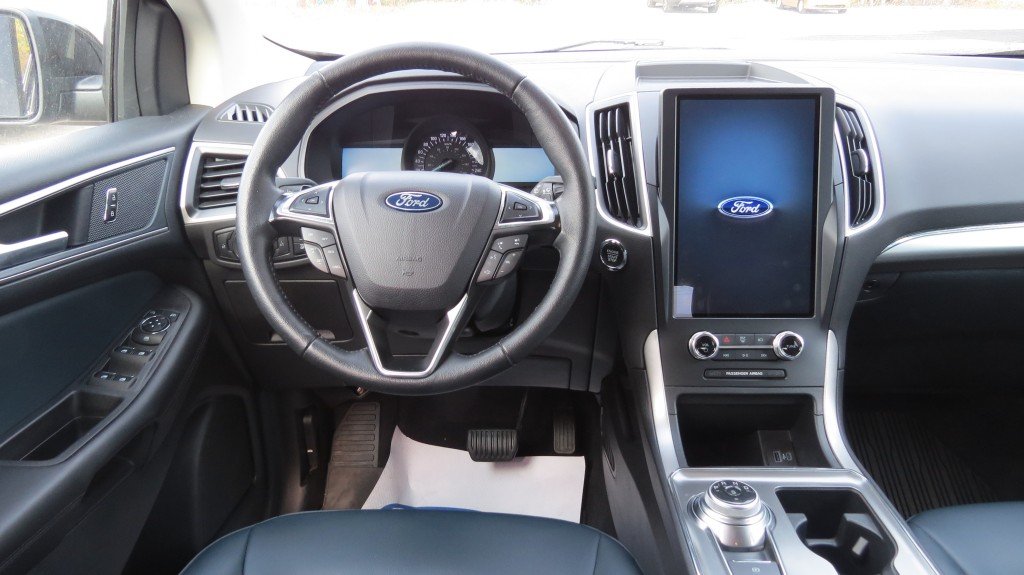 Ford EDGE AWD SEL 2024 à Les Escoumins, Québec - 8 - w1024h768px
