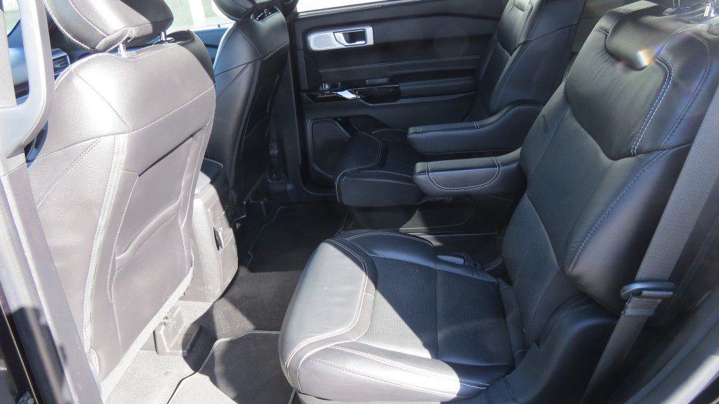 Ford EXPLORER 4WD ST 3.0L EcoBoost 2022 à Les Escoumins, Québec - 7 - w1024h768px