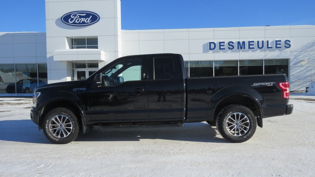 Ford F-150 4WD Super Cab 145'' SWB 2019 à Les Escoumins, Québec - 2 - w1024h768px