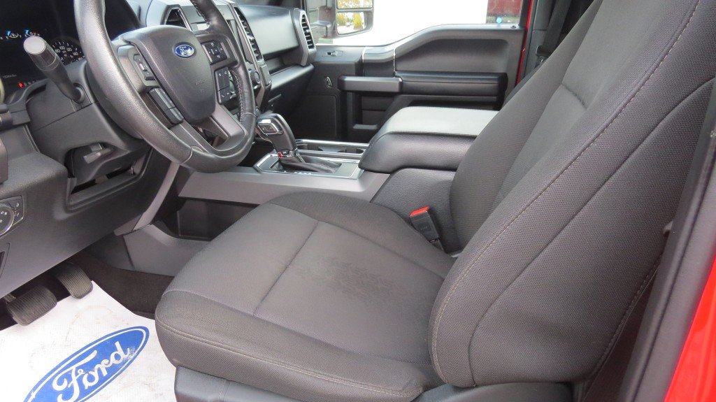 2020 Ford F-150 4WD Super Crew 157'' WB in Les Escoumins, Quebec - 6 - w1024h768px
