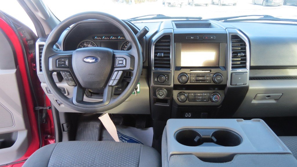 Ford F-150 4WD Super Cab 145'' WB 2020 à Les Escoumins, Québec - 8 - w1024h768px