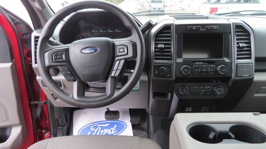 Ford F-150 4WD Super Cab 145'' WB 2020 à Les Escoumins, Québec - 8 - w1024h768px