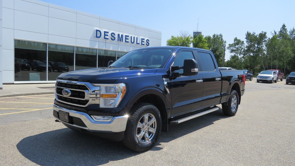 Ford F-150 Super Crew XLT  157'' WB 2022 à Les Escoumins, Québec - 1 - w1024h768px