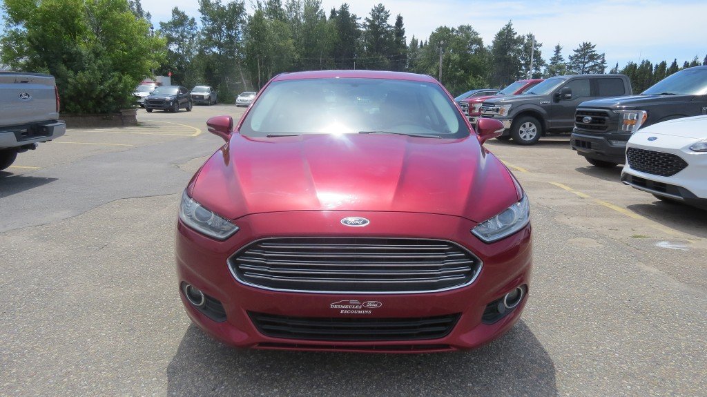 2016 Ford Fusion SE AWD in Les Escoumins, Quebec - 4 - w1024h768px