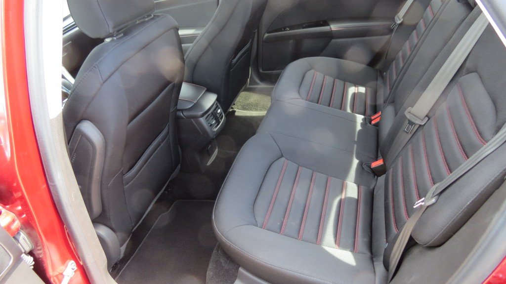 2016 Ford Fusion SE AWD in Les Escoumins, Quebec - 7 - w1024h768px
