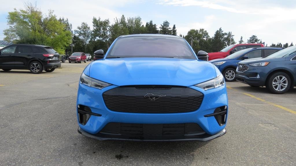 2022 Ford MUSTANG MACH-E GT PERFORMANCE EDITION eAWD 91KWH GT in Les Escoumins, Quebec - 3 - w1024h768px