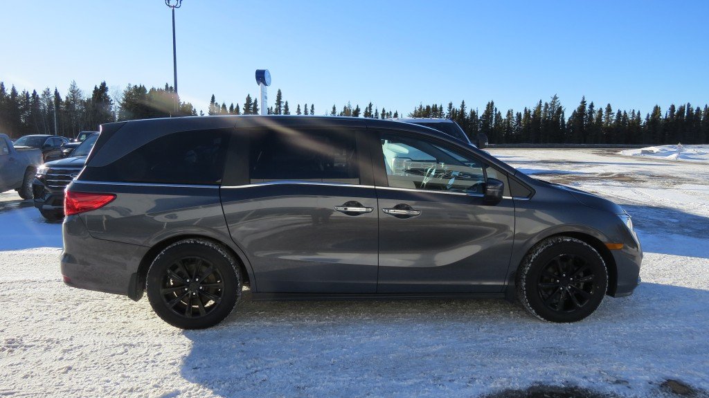 Honda ODYSSEY EX-L 2023 à Les Escoumins, Québec - 4 - w1024h768px