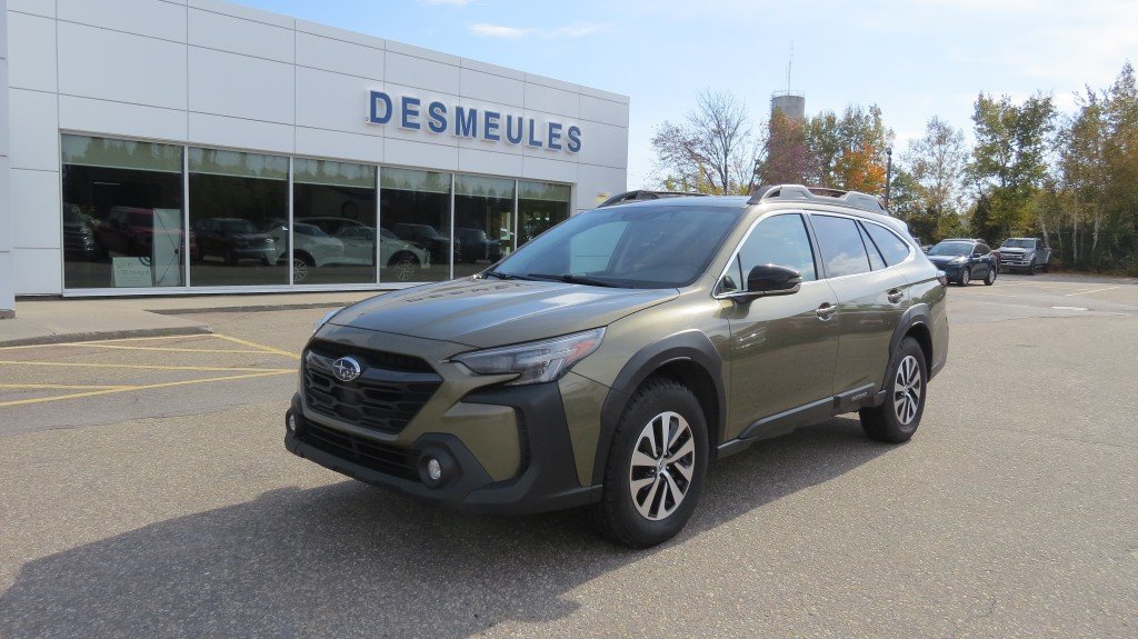 Subaru Outback Touring AWD 2023 à Les Escoumins, Québec - 1 - w1024h768px