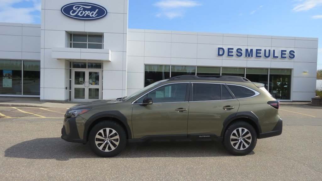 Subaru Outback Touring AWD 2023 à Les Escoumins, Québec - 2 - w1024h768px