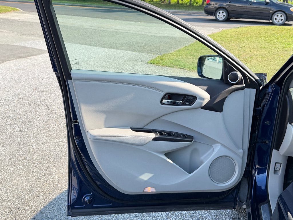 2018 Acura RDX GROUPE TECH / 59.000KM SEULEMENT / COMME NEUF !! / in Thetford Mines, Quebec - 24 - w1024h768px
