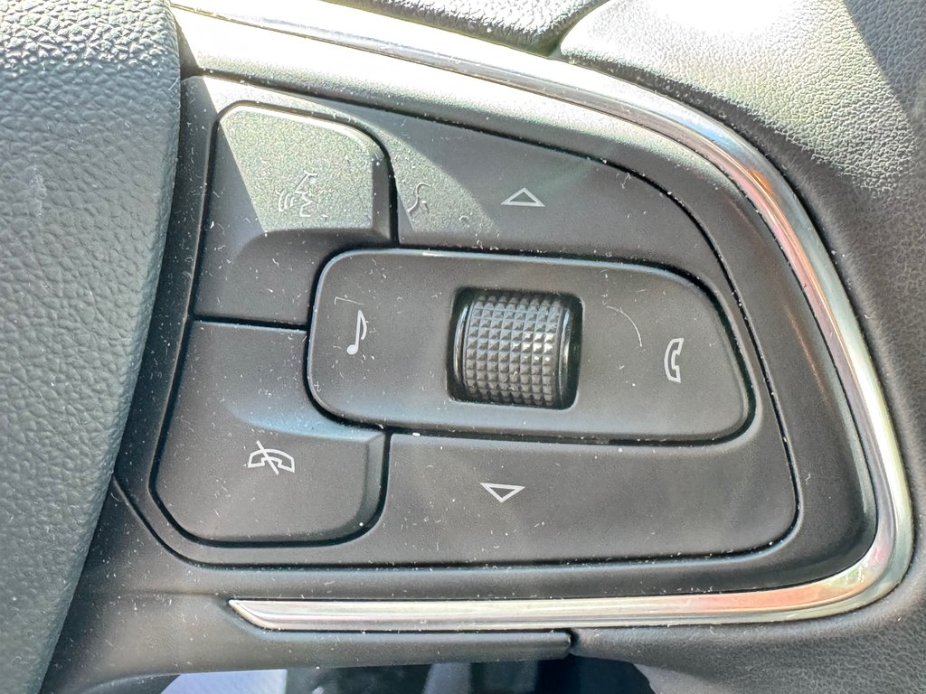 2024 Buick Envista SPORT TOURING / ÉTAT NEUF / WOW / 1 SEUL PROPRIO in Thetford Mines, Quebec - 38 - w1024h768px