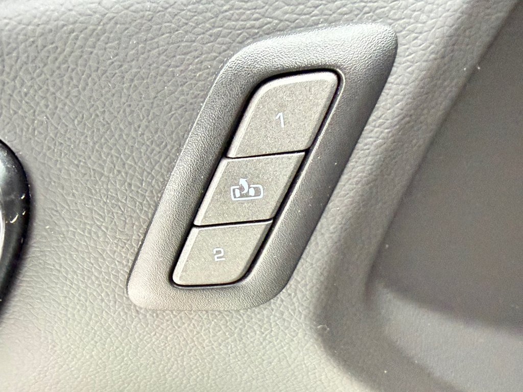 2011 Cadillac CTS-V Coupe ** EN BAS DU PRIX COÛTANT ** MANUELLE 650WHP /UNIQUE AU CANADA / GO AVANT L’HIVER in Thetford Mines, Quebec - 31 - w1024h768px