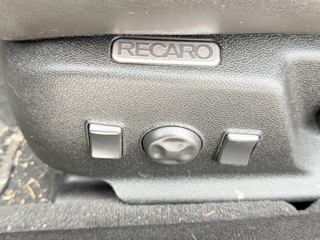 2011 Cadillac CTS-V Coupe ** EN BAS DU PRIX COÛTANT ** MANUELLE 650WHP /UNIQUE AU CANADA / GO AVANT L’HIVER in Thetford Mines, Quebec - 34 - w1024h768px