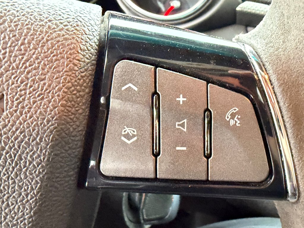 2011 Cadillac CTS-V Coupe ** EN BAS DU PRIX COÛTANT ** MANUELLE 650WHP /UNIQUE AU CANADA / GO AVANT L’HIVER in Thetford Mines, Quebec - 40 - w1024h768px