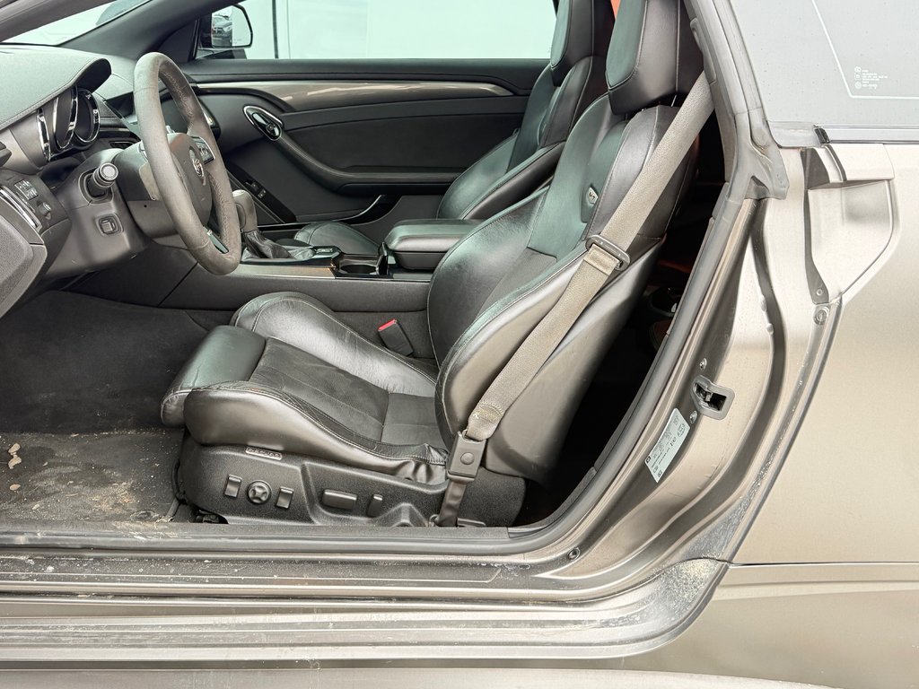 2011 Cadillac CTS-V Coupe ** EN BAS DU PRIX COÛTANT ** MANUELLE 650WHP /UNIQUE AU CANADA / GO AVANT L’HIVER in Thetford Mines, Quebec - 33 - w1024h768px