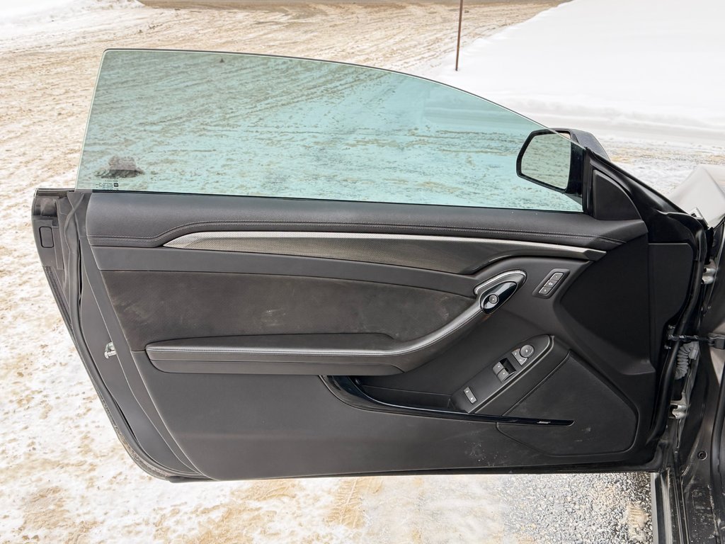 2011 Cadillac CTS-V Coupe ** EN BAS DU PRIX COÛTANT ** MANUELLE 650WHP /UNIQUE AU CANADA / GO AVANT L’HIVER in Thetford Mines, Quebec - 29 - w1024h768px