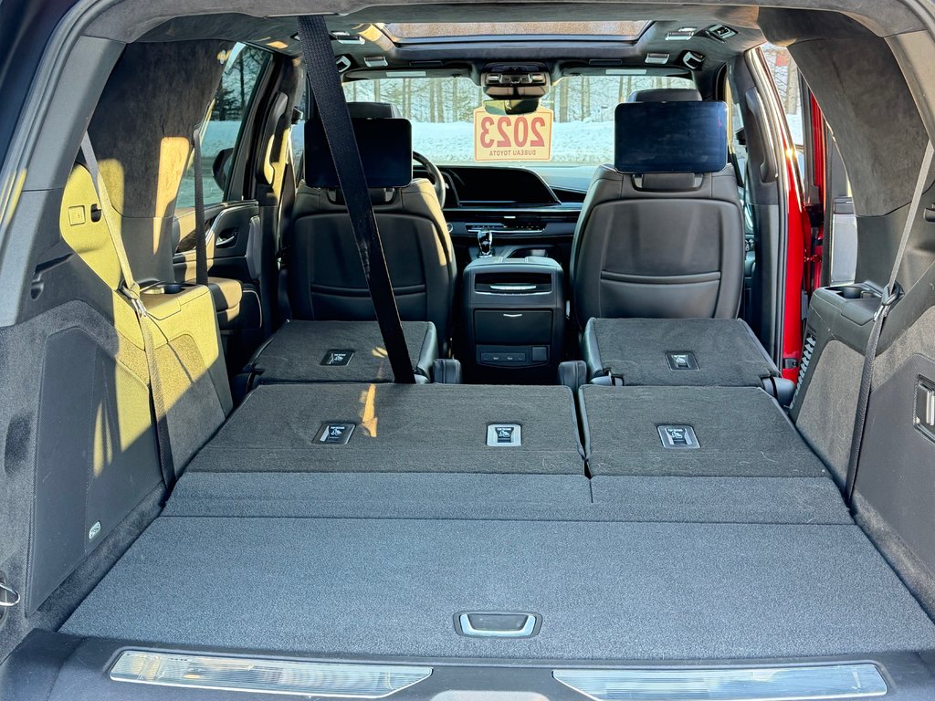 Cadillac Escalade V-SERIES / AWD / 682 HP / WRAP NOIR MAT / BAS KILOMETRAGE 2023 à Thetford Mines, Québec - 78 - w1024h768px