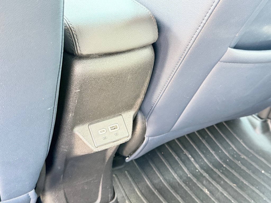 2023 Chevrolet Bolt EUV PREMIER / 407KM 100% ÉLECTRIQUE / FULL / in Thetford Mines, Quebec - 58 - w1024h768px