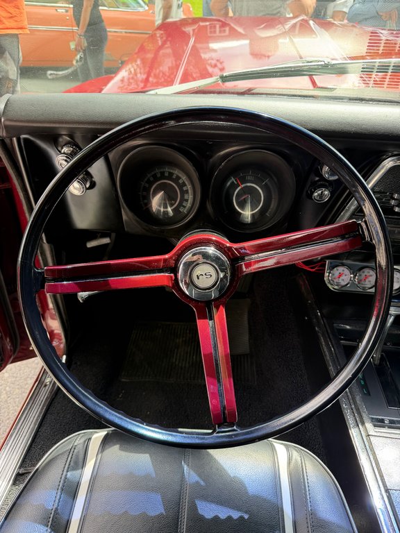 1967 Chevrolet Camaro RS 327 / VRAI RS / PNEUS NEUFS / IMPECCABLE / AUTOMATIQUE / RESTAURATION COMPLETE in Thetford Mines, Quebec - 13 - w1024h768px