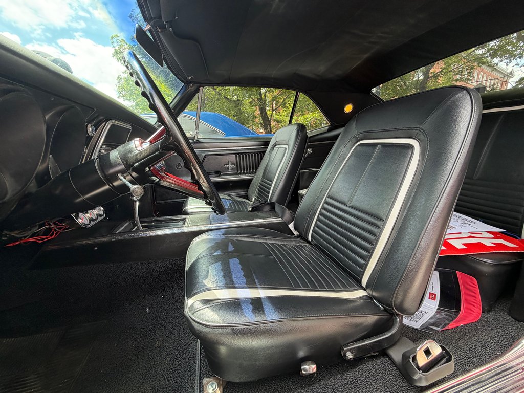 1967 Chevrolet Camaro RS 327 / VRAI RS / PNEUS NEUFS / IMPECCABLE / AUTOMATIQUE / RESTAURATION COMPLETE in Thetford Mines, Quebec - 10 - w1024h768px
