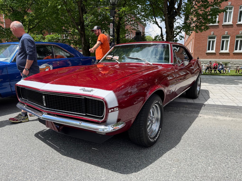 1967 Chevrolet Camaro RS 327 / VRAI RS / PNEUS NEUFS / IMPECCABLE / AUTOMATIQUE / RESTAURATION COMPLETE in Thetford Mines, Quebec - 1 - w1024h768px
