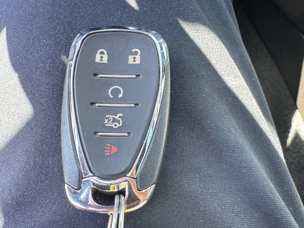 Chevrolet Camaro 2SS / MOTEUR 6.2L / TRES PROPRE / BAS KILOMÉTRAGE 2018 à Thetford Mines, Québec - 63 - w1024h768px