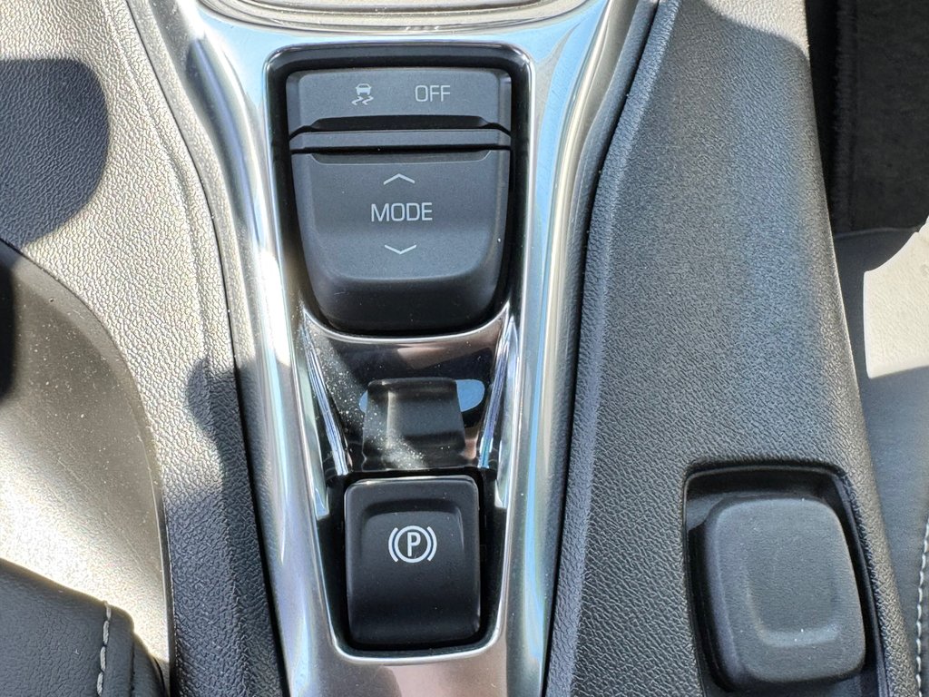 Chevrolet Camaro 2SS / MOTEUR 6.2L / TRES PROPRE / BAS KILOMÉTRAGE 2018 à Thetford Mines, Québec - 57 - w1024h768px