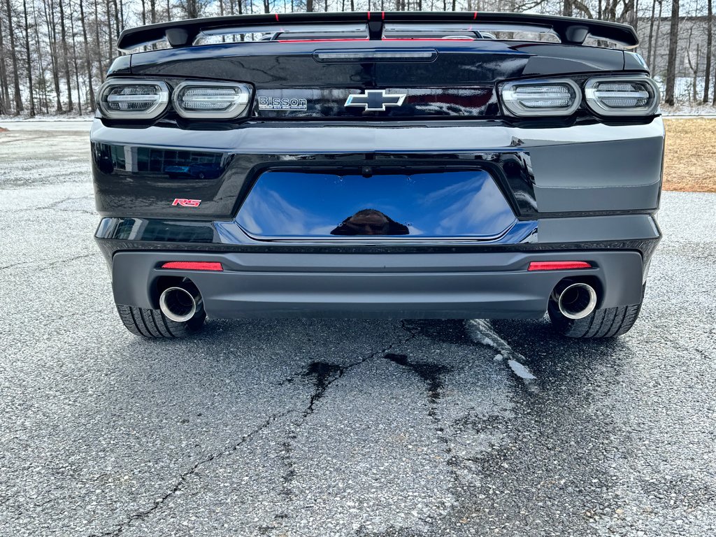 2023 Chevrolet Camaro CONVERTIBLE / BAS KILOMÉTRAGE / MOTEUR 6.2L / JUPE AVANT / IMPECCABLE in Thetford Mines, Quebec - 25 - w1024h768px