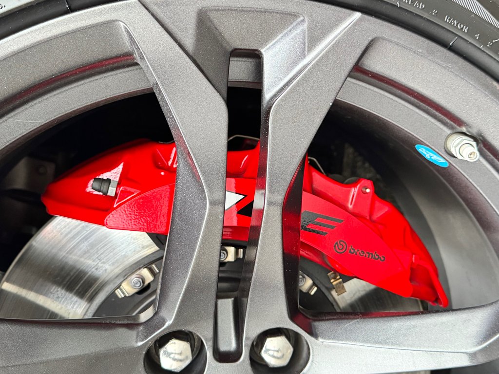 2024 Chevrolet Camaro 1SS / 1LE TRACK PACK / RARE / IMPECCABLE in Thetford Mines, Quebec - 19 - w1024h768px