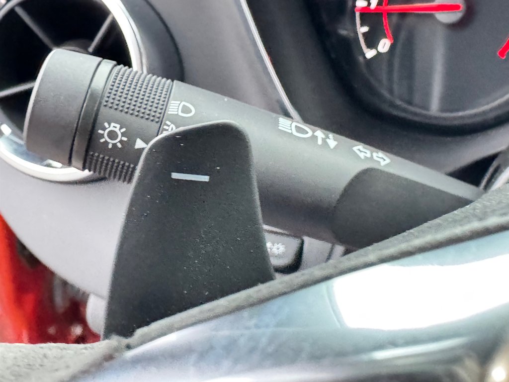 2024 Chevrolet Camaro 1SS / 1LE TRACK PACK / RARE / IMPECCABLE in Thetford Mines, Quebec - 46 - w1024h768px