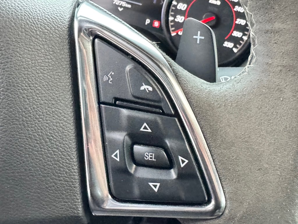 2024 Chevrolet Camaro 1SS / 1LE TRACK PACK / RARE / IMPECCABLE in Thetford Mines, Quebec - 47 - w1024h768px