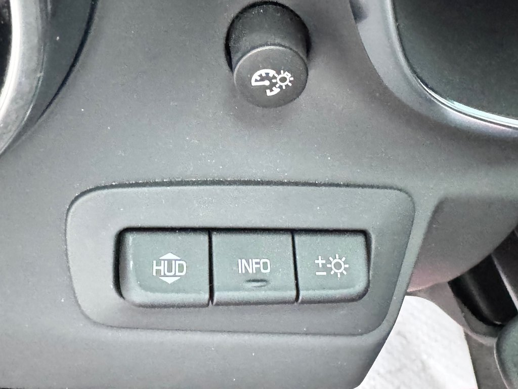 2024 Chevrolet Camaro 1SS / 1LE TRACK PACK / RARE / IMPECCABLE in Thetford Mines, Quebec - 41 - w1024h768px