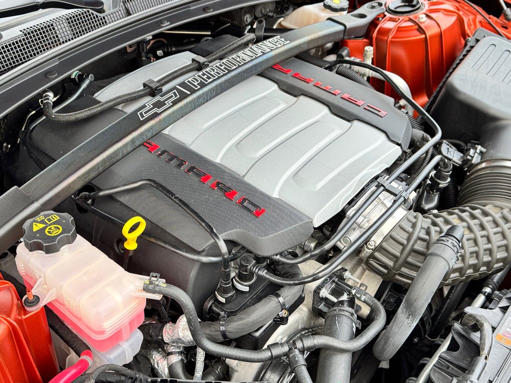 2024 Chevrolet Camaro 1SS / 1LE TRACK PACK / RARE / IMPECCABLE in Thetford Mines, Quebec - 69 - w1024h768px