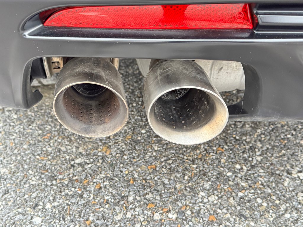 2024 Chevrolet Camaro 1SS / 1LE TRACK PACK / RARE / IMPECCABLE in Thetford Mines, Quebec - 28 - w1024h768px