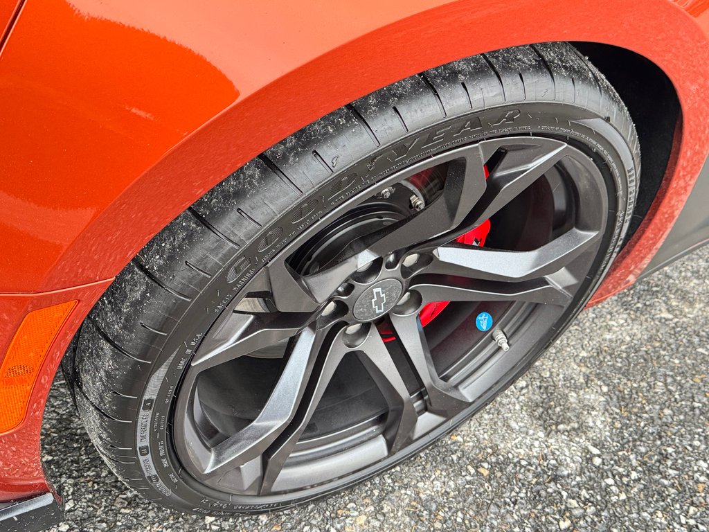 2024 Chevrolet Camaro 1SS / 1LE TRACK PACK / RARE / IMPECCABLE in Thetford Mines, Quebec - 15 - w1024h768px