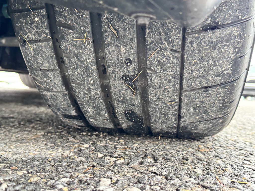 2024 Chevrolet Camaro 1SS / 1LE TRACK PACK / RARE / IMPECCABLE in Thetford Mines, Quebec - 20 - w1024h768px